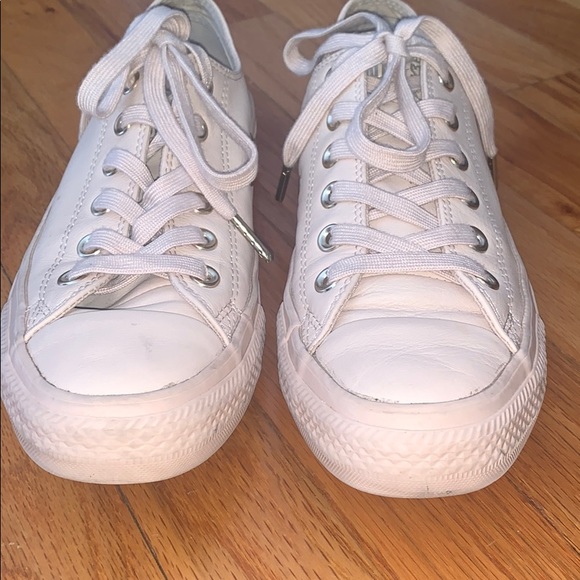 Light Pink Leather Converse 8 - Picture 7 of 8